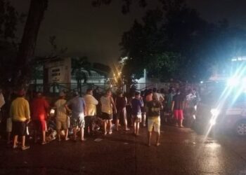 En los exteriores del mercado municipal un hombre fue asesinado