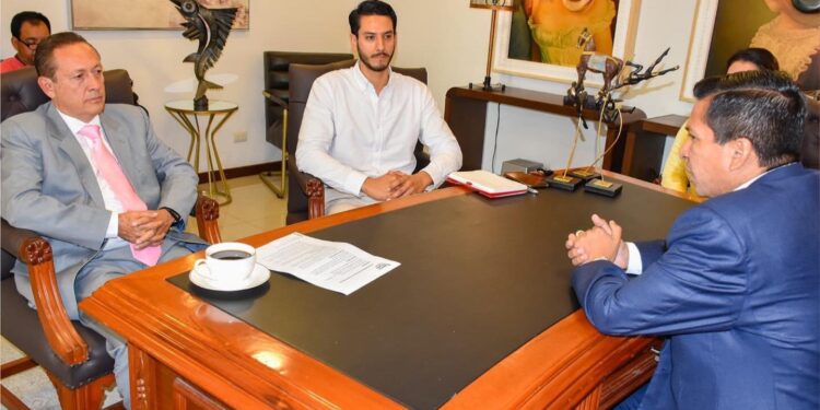 Alcalde de Machala y Gobernador de El Oro mantuvieron reunión