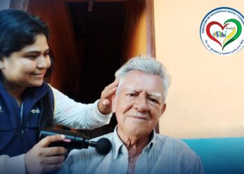 Funcionarios continúan atendiendo en el Proyecto Adulto Mayor en El Guabo