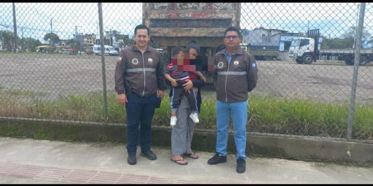 Niño secuestrado por su padre que asesinó a la madre y abuela ya apareció