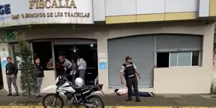 Policía fue asesinado en los exteriores de la Fiscalía