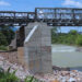 Prefectura de El Oro realiza trabajos de reforzamiento del puente Bailey en Calichana
