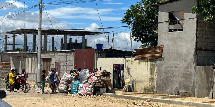 Una mujer víctima colateral de ataque en El Coco murió en el hospital
