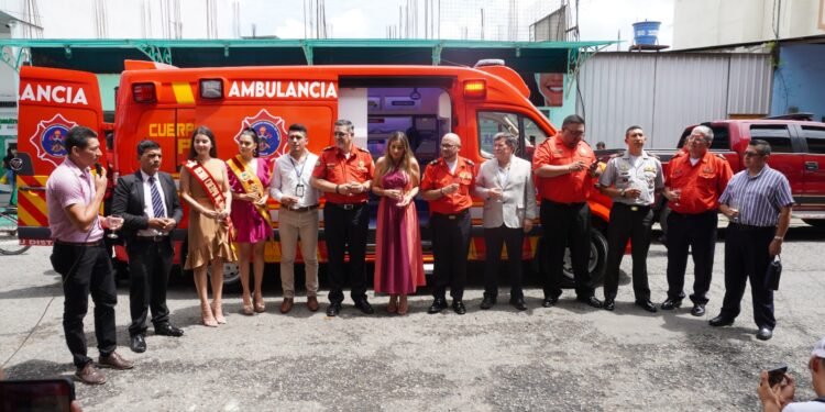Firman compromiso el Cuerpo de Bomberos del cantón Pasaje y el ECU911 para articular una ambulancia en atención de emergencias prehospitalarias.