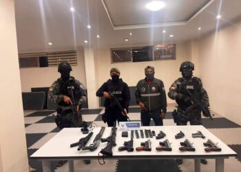 12 detenidos y una gran cantidad de armas decomisadas