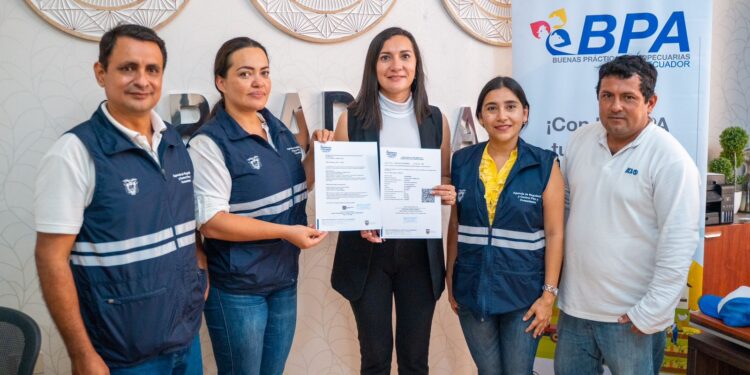 IRCADA S.A recibió de Agrocalidad certificación por buenas prácticas agrícolas