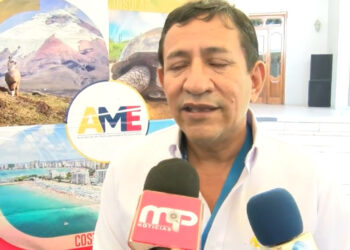 🇪🇨 #HuaquillasEc Juez resolvió acción de protección para suspender contratos y pagos por obras de última hora informa Florencio Farez, alcalde del cantón Huaquillas.