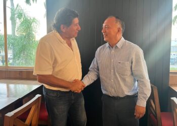 Ministro de Obras Públicas Cesar Rhon recorrió provincias de El Oro y Azuay