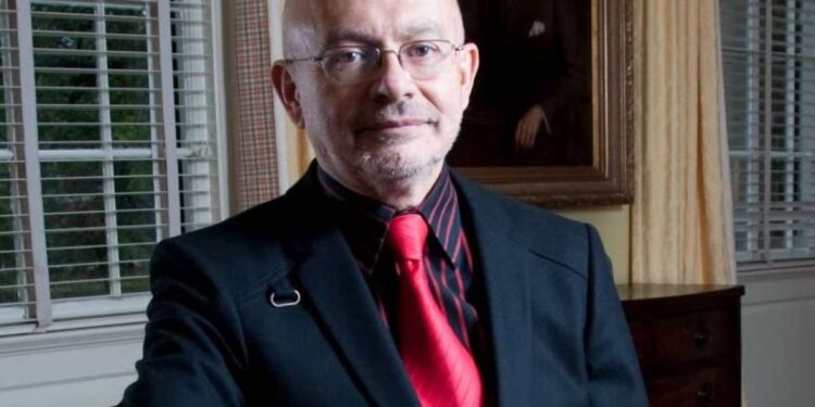 Fundador de la Universidad San Francisco de Quito murió atropellado