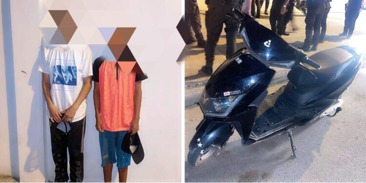 Adolescentes circulaban en moto con un arma de fuego