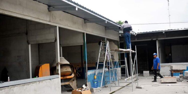 Continúa obra de escuela para personas con discapacidad en El Guabo