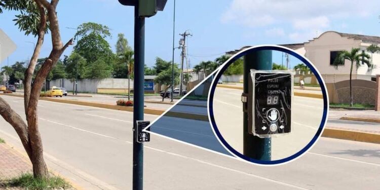 Movilidad coloco 4 pulsadores semáforicos en varios puntos de la Av. La Ferroviaria