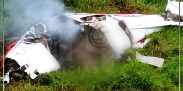 En un accidente aéreo mueren cinco políticos