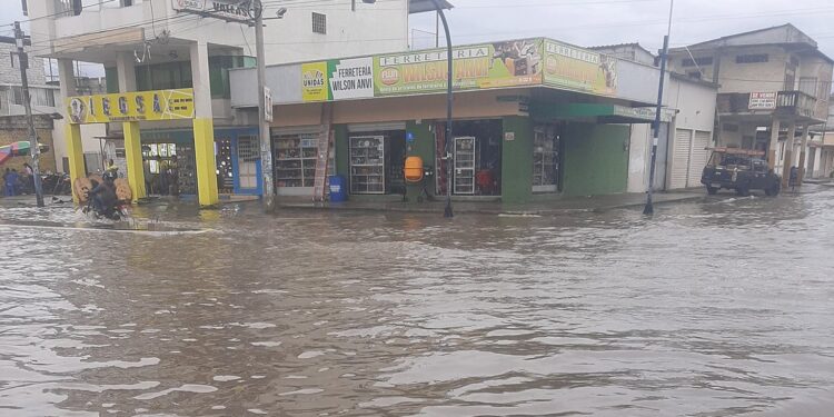 AME reclama presupuesto para que los GADM puedan combatir el fenómeno de El Niño