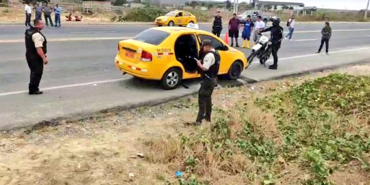 Taxista fue encontrado muerto en la vía San Vicente – San Pablo
