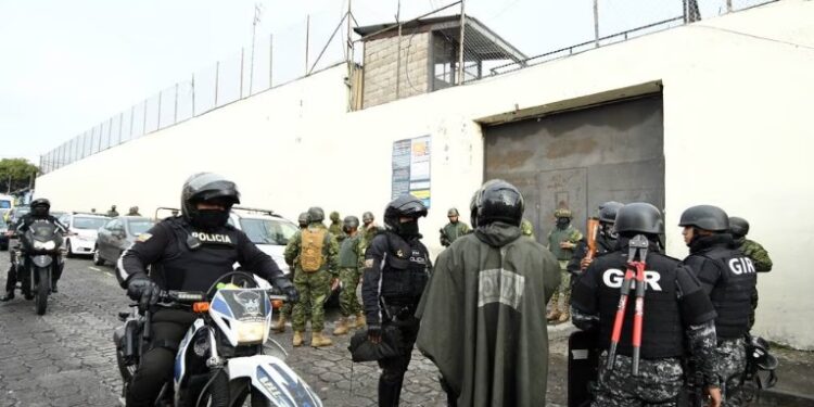 En la cárcel de El Inca asesinaron al séptimo involucrado en el asesinato de Fernando Villavicencio