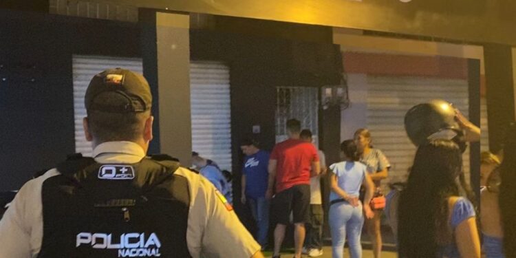 Licoreras clausuradas por sobrepasar horario permitido