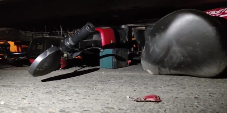 Mujer resultó herida al ser impactado por un carro