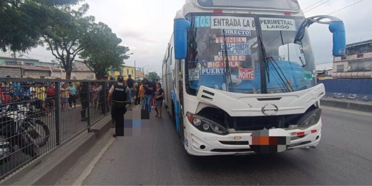 Enfrentamiento en la vía Perimetral deja un fallecido y un herido tras intento de asalto
