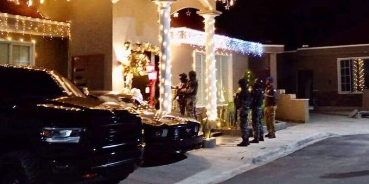 Por el caso Metástasis la casa del jefe de la Policía Judicial de Loja fue allanada