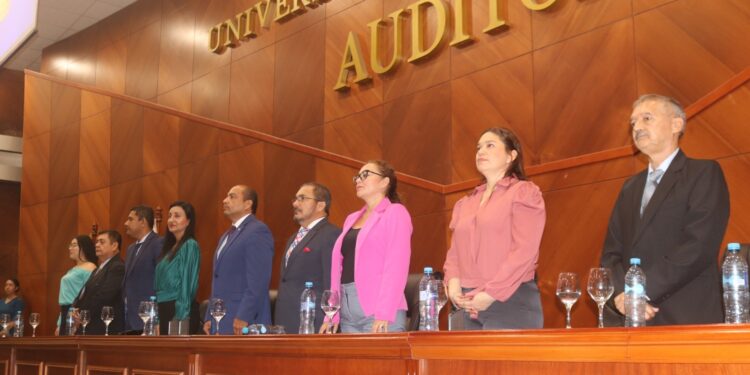 Facultad de Ciencias Empresariales conmemoró 53 años de creación