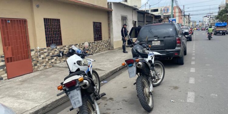 Herido al recibir disparos en el centro de Machala