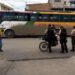 Lo acribillaron dentro de un autobús que iba a Posorja