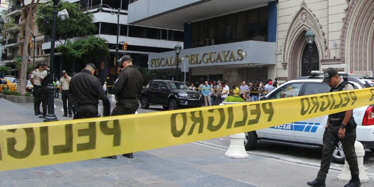 Gobierno de Noboa logra reducción significativa de muertes violentas en Ecuador