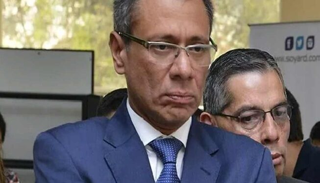 Juez Dicta Prisión Preventiva para Jorge Glas en Caso de Peculado en la Construcción de Vía en Manabí