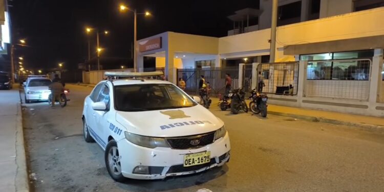 Joven de 14 años herida al recibir un disparo