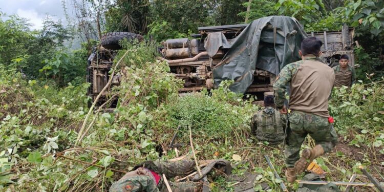 Accidente de tránsito en zumba deja un militar fallecido y varios heridos
