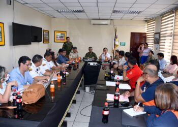 Gobernador Blacio lideró Grupo de Trabajo 2 del COE Provincial y reunión de Alcaldes