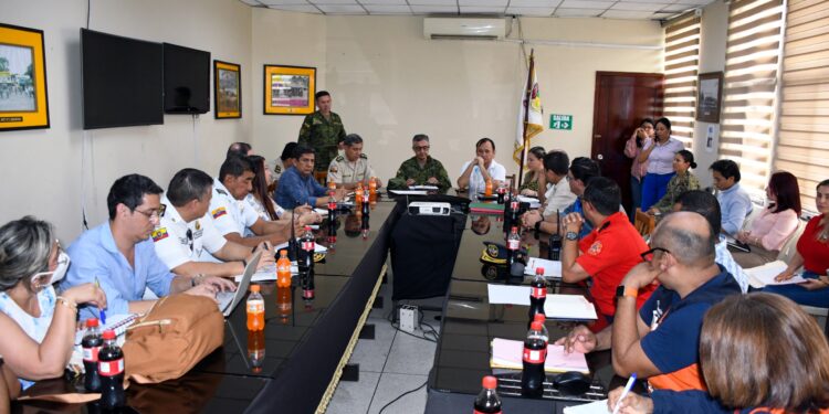 Gobernador Blacio lideró Grupo de Trabajo 2 del COE Provincial y reunión de Alcaldes