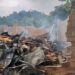 Familia lo perdió todo al incendiarse su casa