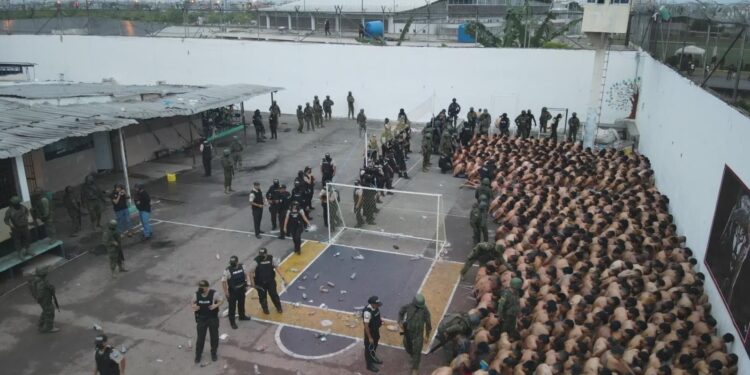 Militares y policías recuperaron en control total de la cárcel