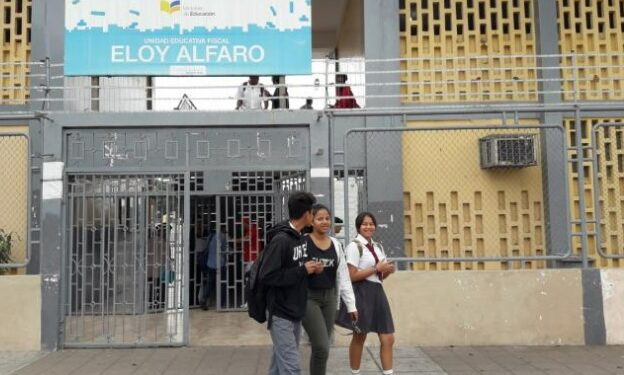 1.600 escuelas en zonas de riesgo según el Gobierno Nacional