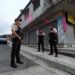 Extorsionadores atacaron por tercera ocasión una tienda y le dispararon al propietario