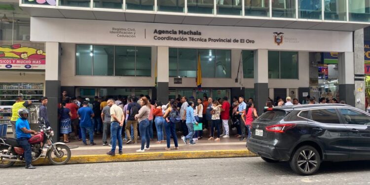 El Registro Civil retoma atención presencial en todo el país