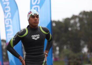 David Farinango, elegido el mejor nadador de aguas abiertas de sudamérica en los premios acuáticos CONSANAT 2023