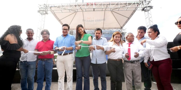 Alcalde Darío Macas inauguró regeneración urbana de la Ciudadela 12 de Mayo
