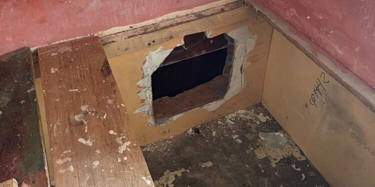 Siguen apareciendo objetos prohibidos en la cárcel de Machala