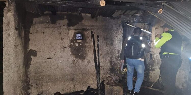 Fallece mujer de 98 años en incendio estructural