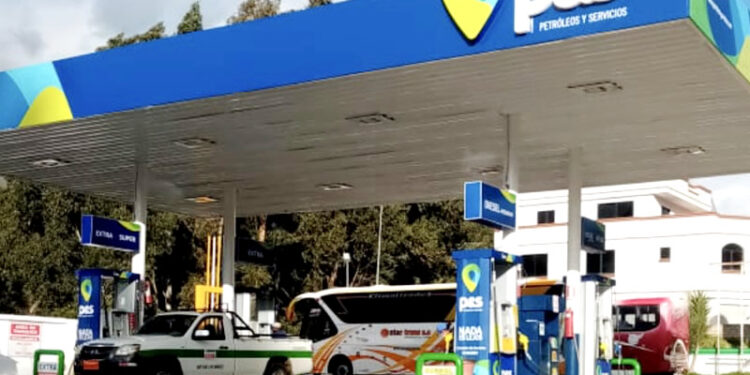 Tres sujetos asaltaron una gasolinera