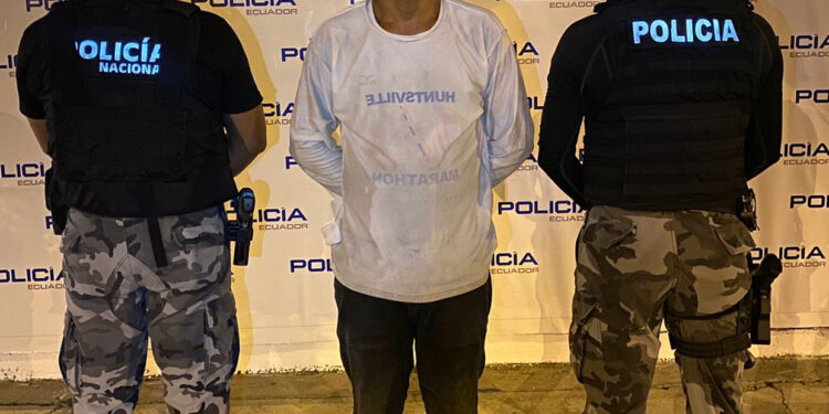 En operativo sujeto con boleta de captura fue detenido
