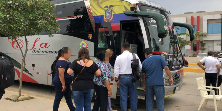 Bus de la cooperativa CIFA fue asaltado