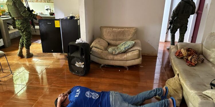 Tres posibles extorsionadores a empresas mineras fueron detenidos