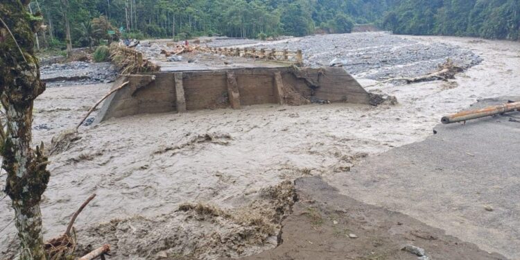 El río se llevó el puente Cutuguay 2