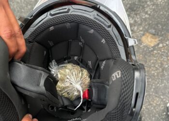 Dos sujetos que ocultaban la sustancia ilícita en un casco recuperaron la libertad