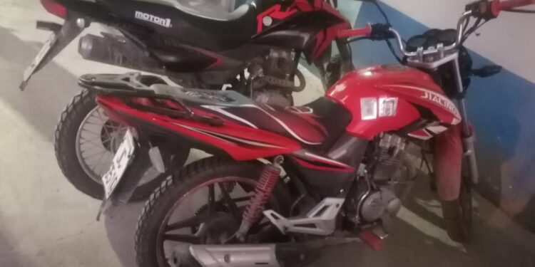 Operativo policial recupera dos motos reportadas como robadas en Machala