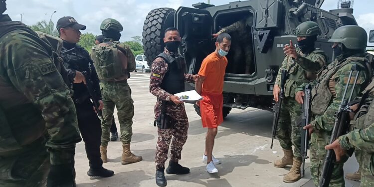 Sujeto con sentencia de 22 años fue transferido a la cárcel de Guayaquil